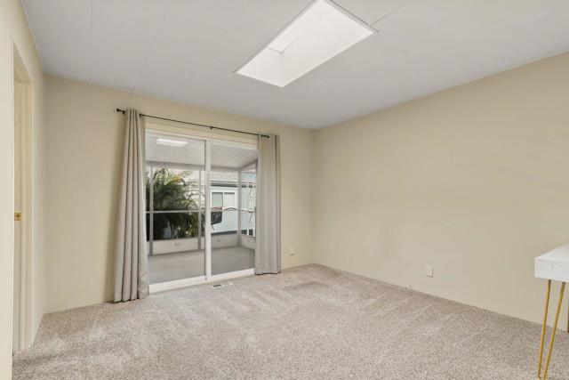 Image 18 of 38 For 8301 Mission Gorge Road  #131