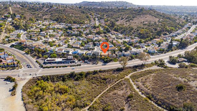 8128 Hillandale, San Diego CA: https://media.crmls.org/mediaz/ca8db078-3a91-4b45-93df-3bcf11720a2b.jpg