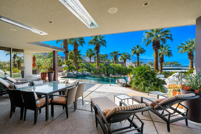 45 Mirada Circle, Rancho Mirage CA: https://media.crmls.org/mediaz/ca8ec566-e93a-42f1-b97c-d8e0f1e39943.jpg