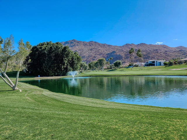 73440 Dalea Lane, Palm Desert CA: https://media.crmls.org/mediaz/ca8f95d8-fcbe-44fb-a42d-232d75381297.jpg