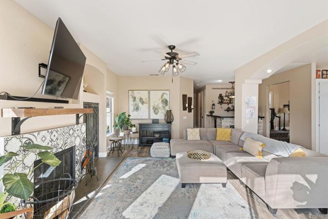 Detail Gallery Image 17 of 56 For 2763 Canyon Oak Pl, Escondido,  CA 92029 - 5 Beds | 3 Baths