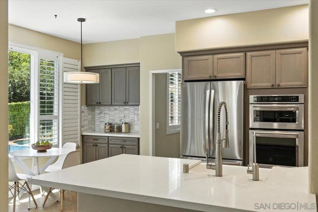 12224 Mulholland Ct, San Diego CA: https://media.crmls.org/mediaz/ca947b58-4718-4ba6-acdd-ad03f97a60c8.jpg
