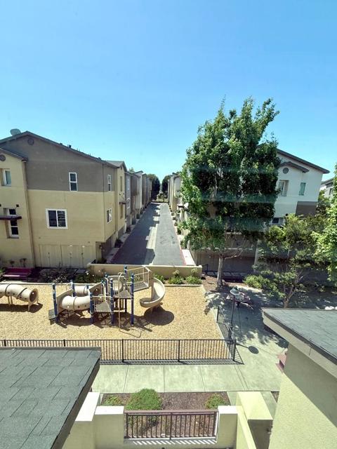2726 Holly Street, San Pablo CA: https://media.crmls.org/mediaz/ca961469-542f-494b-8df9-52274b27fdf6.jpg