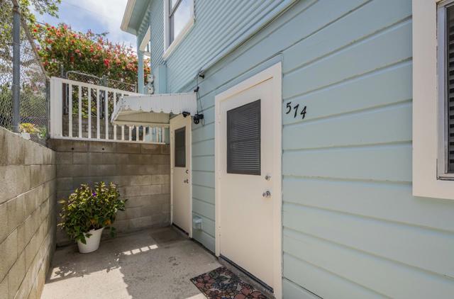 570572 Belden Street, Monterey CA: https://media.crmls.org/mediaz/ca974bf9-5f03-48f0-8f21-8a87fb0b3222.jpg