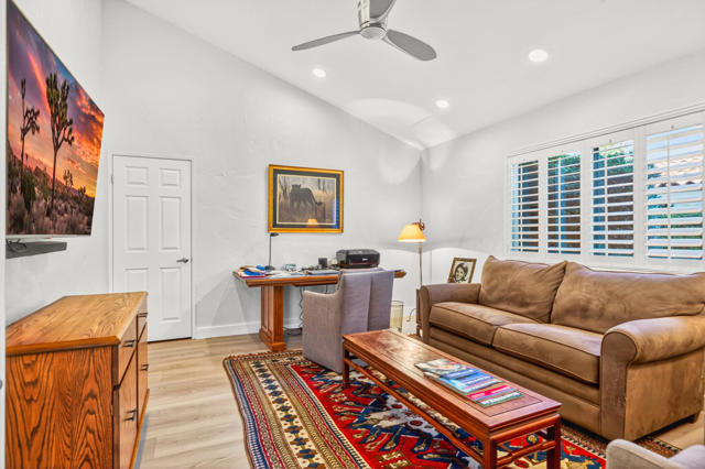 76677 Begonia Lane, Palm Desert, CA 92211