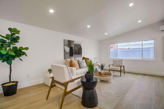 5165 WINTHROP ST, San Diego CA: https://media.crmls.org/mediaz/ca9851af-b010-4f73-a2f7-caa45ca1dc34.jpg