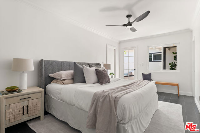 7363 W 87th Place, Los Angeles CA: https://media.crmls.org/mediaz/ca98bcc9-948d-4548-bb98-677be678cb79.jpg