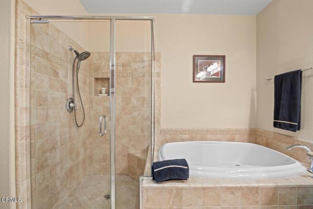 3004 Moonlight Park Avenue, Oxnard CA: https://media.crmls.org/mediaz/ca9bf6c2-f257-47a3-bd7c-6b5bb7a4c67c.jpg