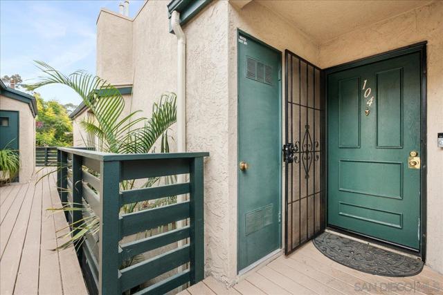 9775 Mesa Springs Way, San Diego, California 92126, 1 Bedroom Bedrooms, ,1 BathroomBathrooms,Condominium,For Sale,Mesa Springs Way,240023131SD