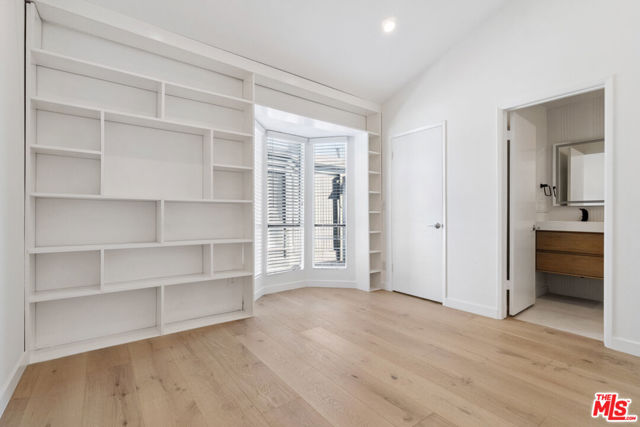 880 Hilldale Avenue, West Hollywood CA: https://media.crmls.org/mediaz/ca9de1e6-b379-4b72-9166-40e612e979d2.jpg
