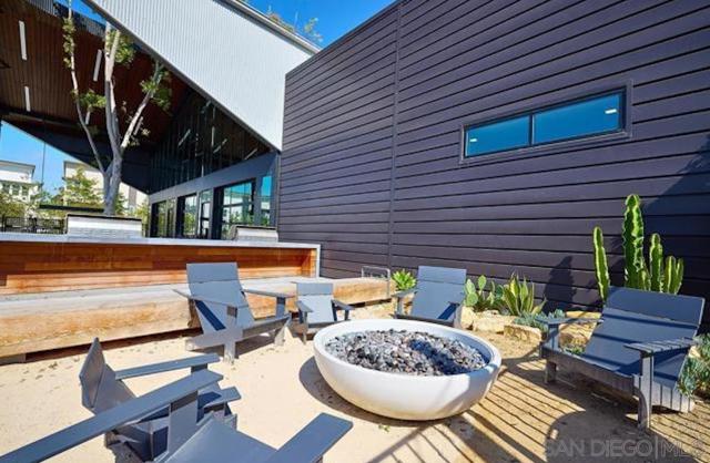 8021 Rubicon, San Diego CA: https://media.crmls.org/mediaz/ca9e099b-5358-4775-955f-b845a2e43407.jpg