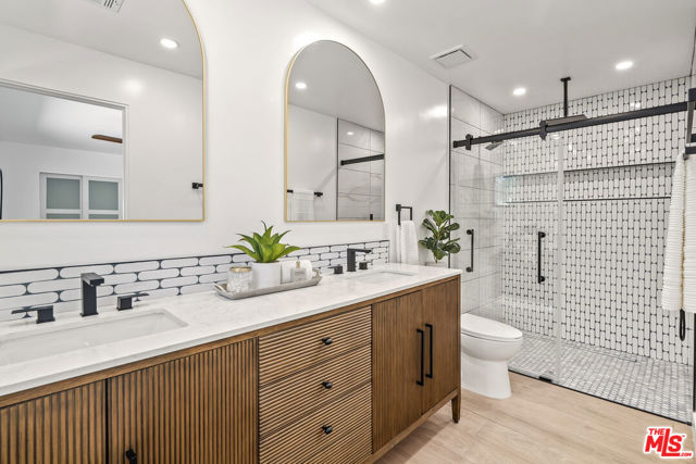 1979 East Alejo Road, Palm Springs, CA 92262 | Slideshow Image #27