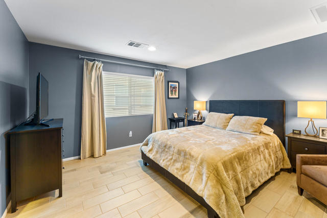 232 Paseo Gusto, Palm Desert CA: https://media.crmls.org/mediaz/ca9f4063-67c4-445d-a9e0-8b3e1f2cbdf4.jpg