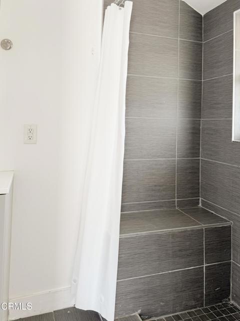 Detail Gallery Image 10 of 13 For 1827 Santa Ynez St #F,  Los Angeles,  CA 90026 - 1 Beds | 1 Baths