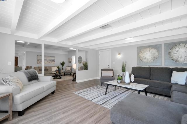 38392 Nebo Dr, Fremont CA: https://media.crmls.org/mediaz/caa01f0c-50dd-40a7-a9b0-d0f67fe5a201.jpg