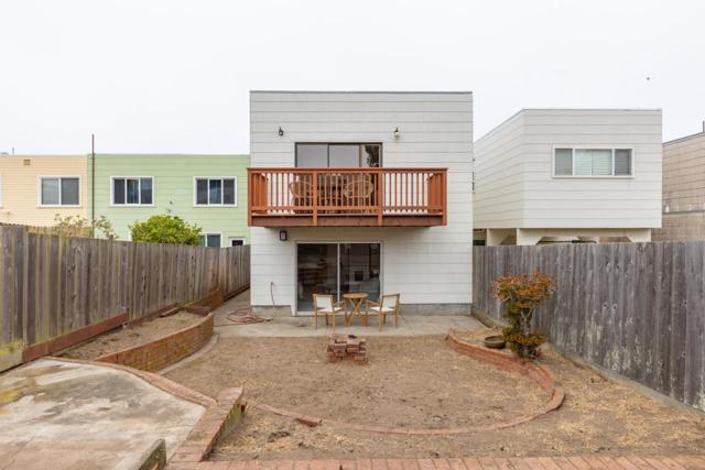 2070 42nd Avenue, San Francisco CA: https://media.crmls.org/mediaz/caa07231-3671-427a-a8f2-2c13d415661f.jpg