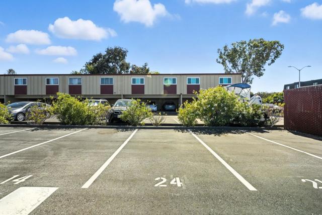 3015 Los Prados Street, San Mateo CA: https://media.crmls.org/mediaz/caa110f0-4303-4108-b574-efe8edaa1763.jpg