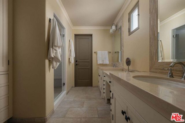 1475 E Mountain Drive, Santa Barbara CA: https://media.crmls.org/mediaz/caa145d4-76a9-4924-a5a6-13c548520d3a.jpg