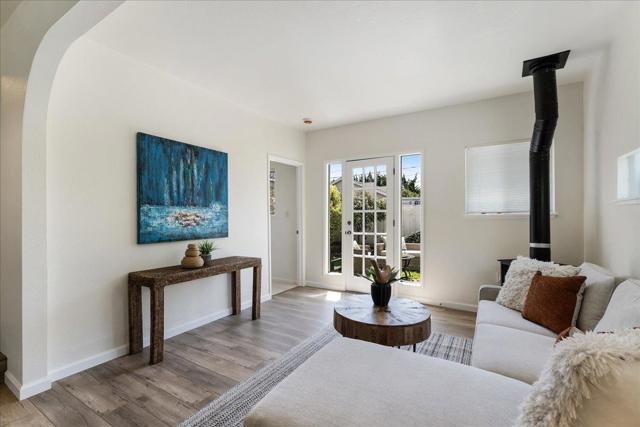 3140 Stanley Avenue, Santa Cruz CA: https://media.crmls.org/mediaz/caa18509-0de7-48cb-848c-ab4954f4471e.jpg