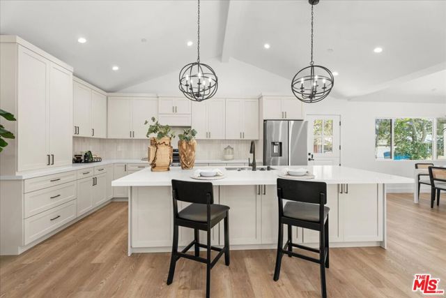 7901 Winsford Avenue, Los Angeles CA: https://media.crmls.org/mediaz/caa1e6ff-01f8-4514-b837-2da651c2db0c.jpg