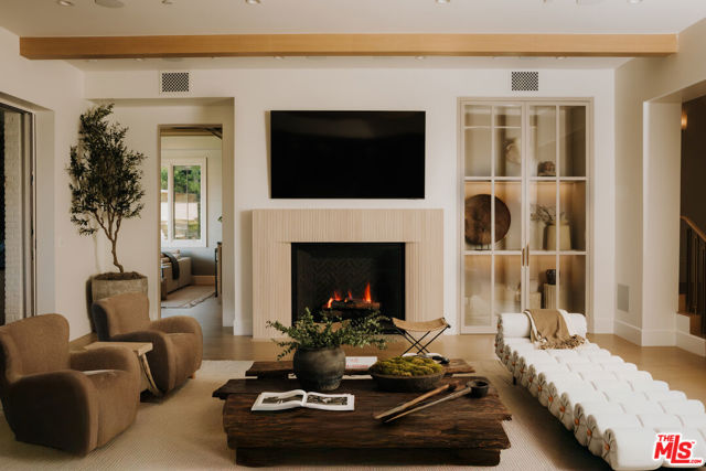 Drew Fenton | 1682 San Onofre Drive Pacific Palisades CA | MLS: 7506846 Drew Fenton | 1682 San Onofre Drive Pacific Palisades CA | MLS: 7506846