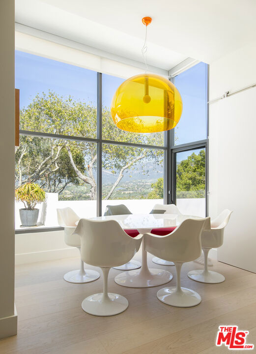 4450 Via Alegre, Santa Barbara CA: https://media.crmls.org/mediaz/caa42748-e45f-43de-806a-f75011bb9b71.jpg