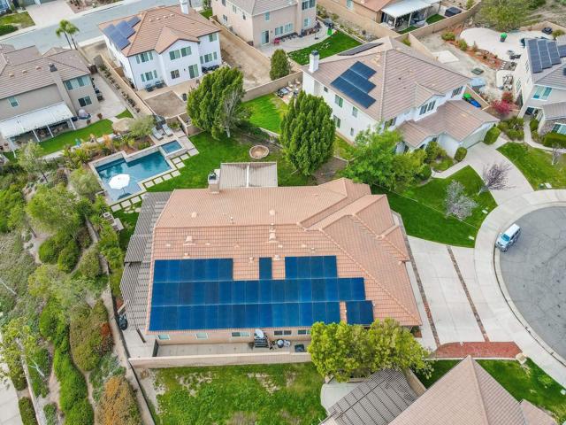 25111 Cedar Ridge Court, Wildomar CA: https://media.crmls.org/mediaz/caa4ada3-bddd-428f-80ac-232611b7b32c.jpg