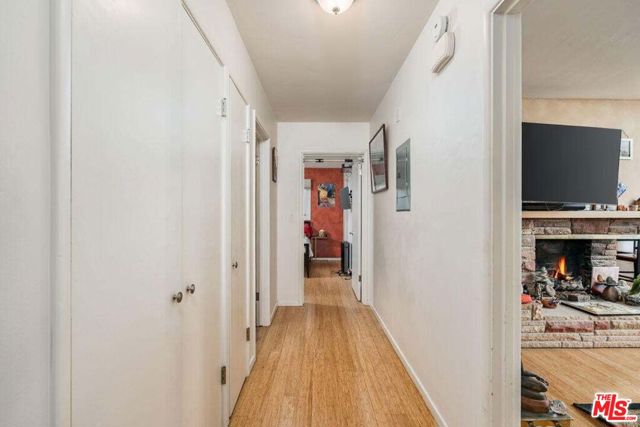 Image 57 of 74 For 440 Corona Del Mar