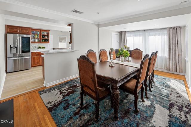 Detail Gallery Image 9 of 52 For 728 Cordova Ave, Glendale,  CA 91206 - 3 Beds | 3 Baths