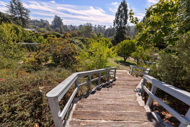 1970 Cox Road, Aptos CA: https://media.crmls.org/mediaz/caa69ad4-a05e-4021-81fb-ffa76614b863.jpg