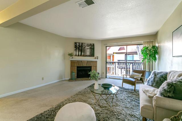 771 Williamsburg Way, Gilroy CA: https://media.crmls.org/mediaz/caa754f0-c5d9-4b84-a093-4a0b3e924497.jpg