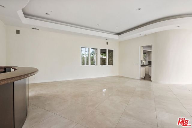2470 Venus Drive, Los Angeles CA: https://media.crmls.org/mediaz/caa7871c-17dc-4acd-972f-4c9fd60496e6.jpg
