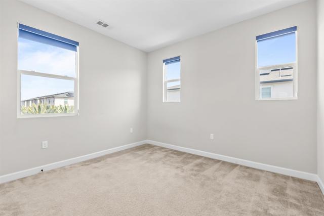 Detail Gallery Image 45 of 72 For 1856 Focus Dr, Chula Vista,  CA 91915 - 4 Beds | 3/1 Baths