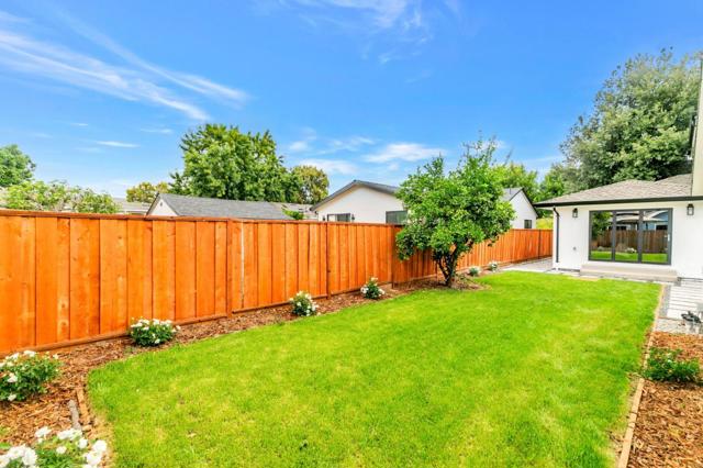 665 Hawthorne Avenue, Campbell CA: https://media.crmls.org/mediaz/caa84bec-beb9-4b8e-9c34-8a29d1b87262.jpg