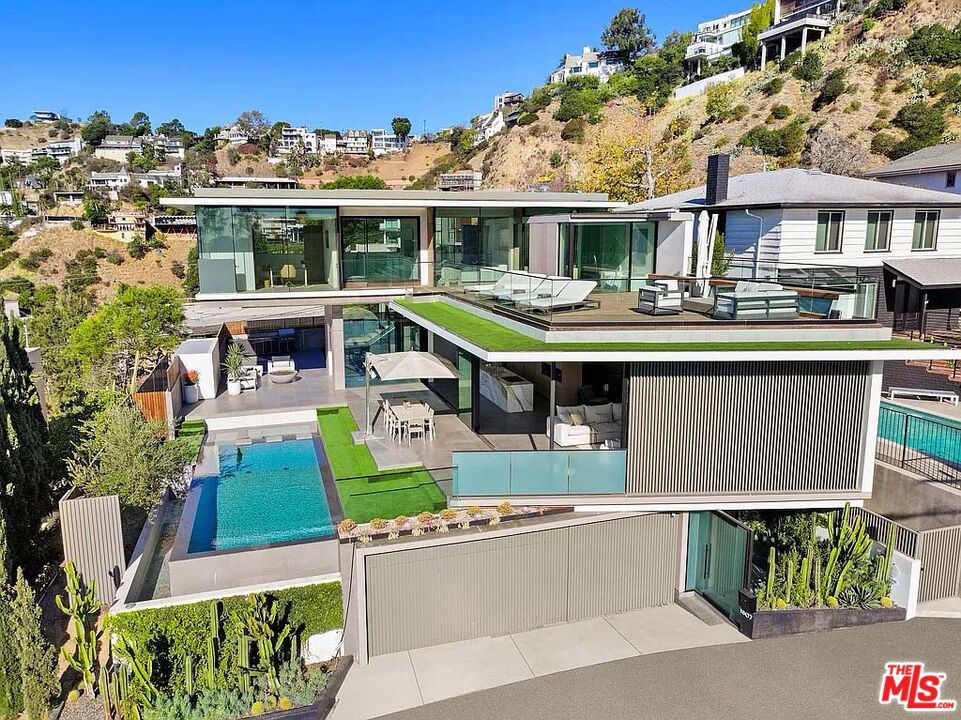 1807 Blue Heights Dr Drive