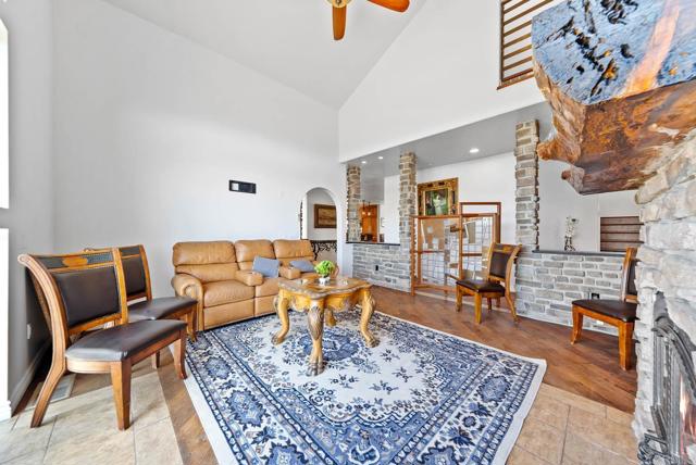Detail Gallery Image 16 of 49 For 20202 Deerhorn Valley Rd, Jamul,  CA 91935 - 4 Beds | 4 Baths