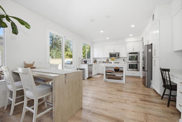 Detail Gallery Image 6 of 20 For 2639 El Granada Rd, Chula Vista,  CA 91914 - 6 Beds | 4 Baths