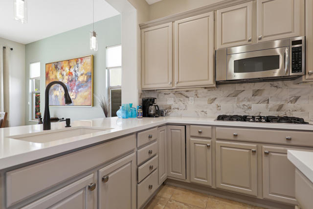 81025 Avenida Lorena, Indio CA: https://media.crmls.org/mediaz/caab471b-2a1b-4a9d-9326-2c6f17097814.jpg