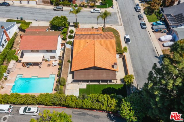 1400 Caddington Drive, Rancho Palos Verdes, California 90275, 4 Bedrooms Bedrooms, ,2 BathroomsBathrooms,Residential,Sold,Caddington,25546353