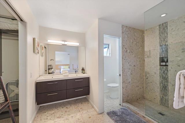 Image 16 of 33 For 400 Via Escuela