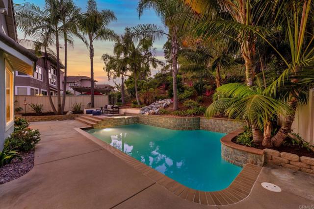Detail Gallery Image 18 of 51 For 6990 Blue Orchid Ln, Carlsbad,  CA 92011 - 5 Beds | 4 Baths