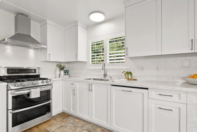 30 Elena Road, La Selva Beach CA: https://media.crmls.org/mediaz/caad5082-d9d2-4fb8-9b66-ea6e56d390e6.jpg