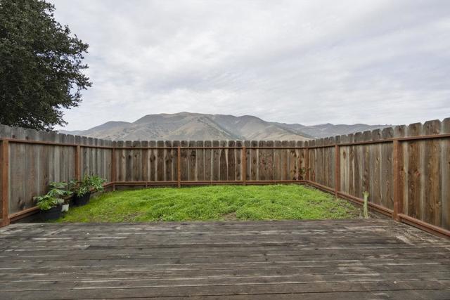 43002 Arroyo Seco Road, Soledad CA: https://media.crmls.org/mediaz/caaf382d-f2ce-4dbe-8a64-ff3f75892799.jpg