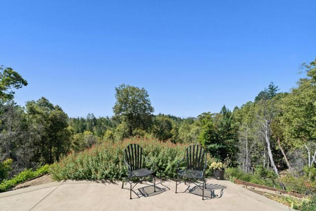 335 Wild Iris Lane, Santa Cruz CA: https://media.crmls.org/mediaz/caaf4a39-5523-47ca-91d2-f4bb57e8297c.jpg