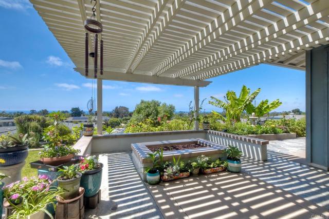 Detail Gallery Image 26 of 29 For 888 Channel Island Dr, Encinitas,  CA 92024 - 5 Beds | 4/1 Baths