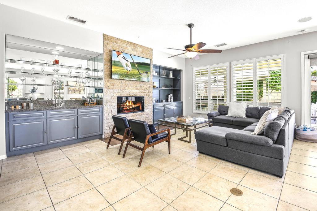 MLS #219137642DA image #18