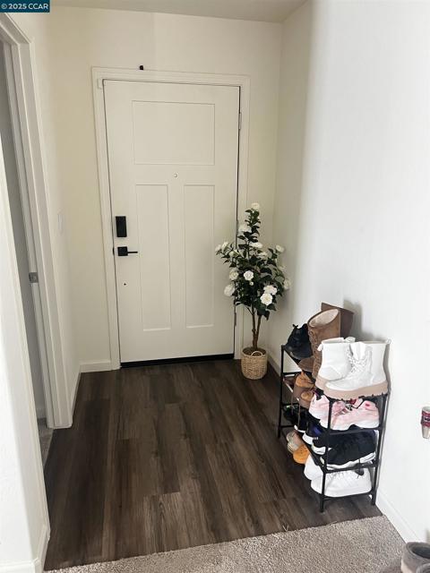 627 Elizabeth Ct, Merced CA: https://media.crmls.org/mediaz/cab20dfb-e06c-4413-946f-e57ad62f6bd6.jpg
