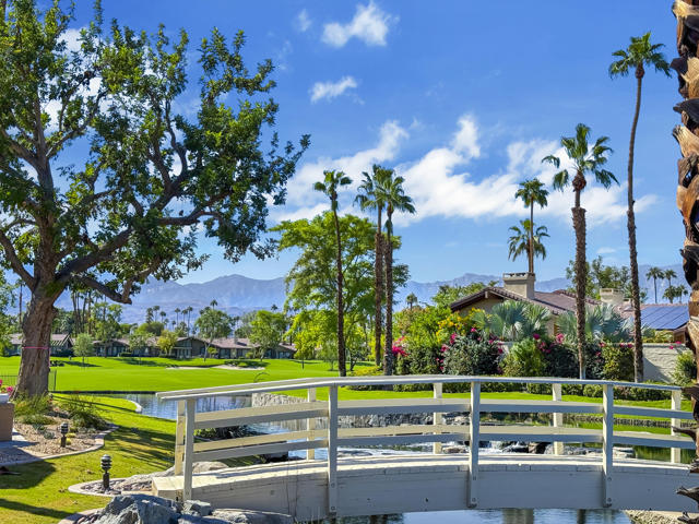 47 Ponderosa Circle, Palm Desert, CA 92211