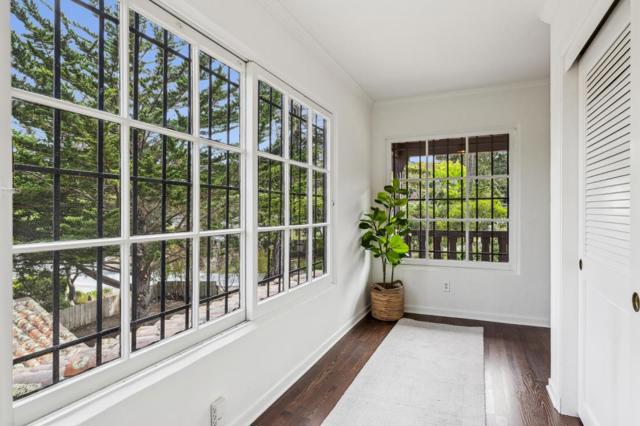 401 San Bernabe Drive, Monterey CA: https://media.crmls.org/mediaz/cab3d99c-bfa0-40ae-9469-303b07999a6f.jpg