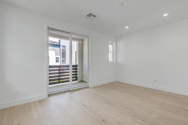 3201 Ivory Terrace, San Ramon CA: https://media.crmls.org/mediaz/cab3ec1d-05cc-4659-9c9b-0ebd4f1e0b73.jpg